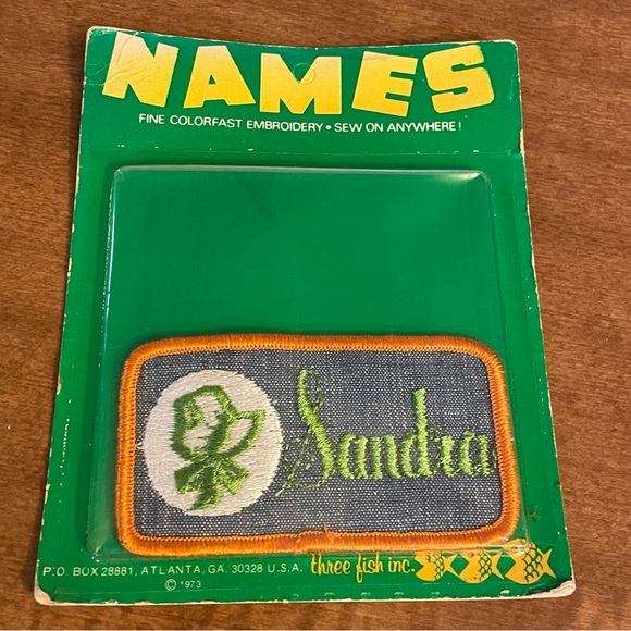 VTG 70s SANDRA Names Sew-On Colorfast Embroidered Patch Three-Fish NOS Un-Opened - Picture 1 of 2